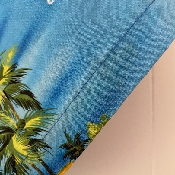 Vintage made in Hawaii Royal Creations single stitch Hawaiian Shirt size M - Picture 6 of 8
